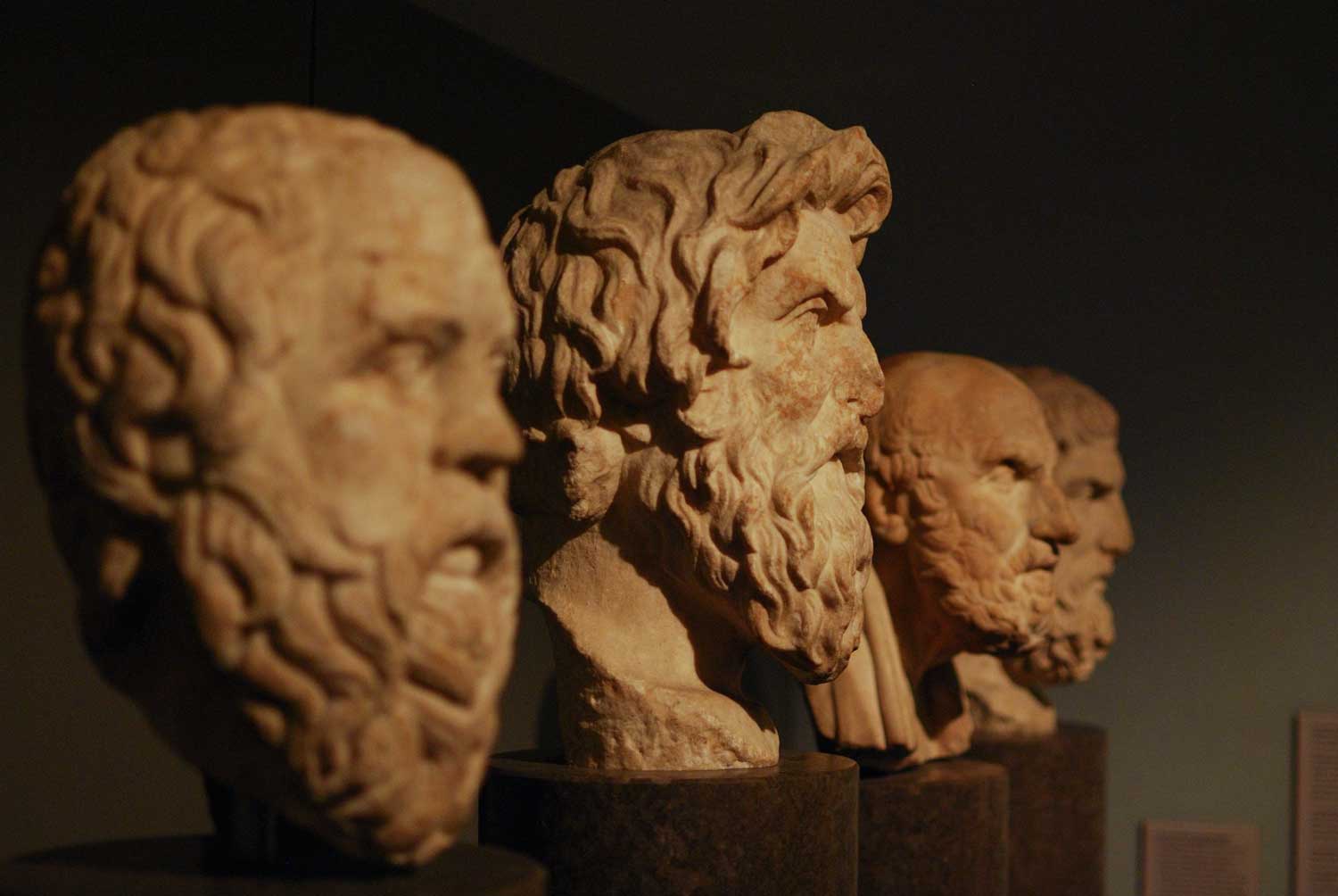 Statuen griechischer Philosophen