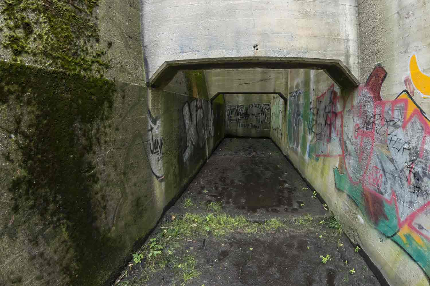 Blick in den Kanal zum Überlauf Überlauf im Unterhaupt